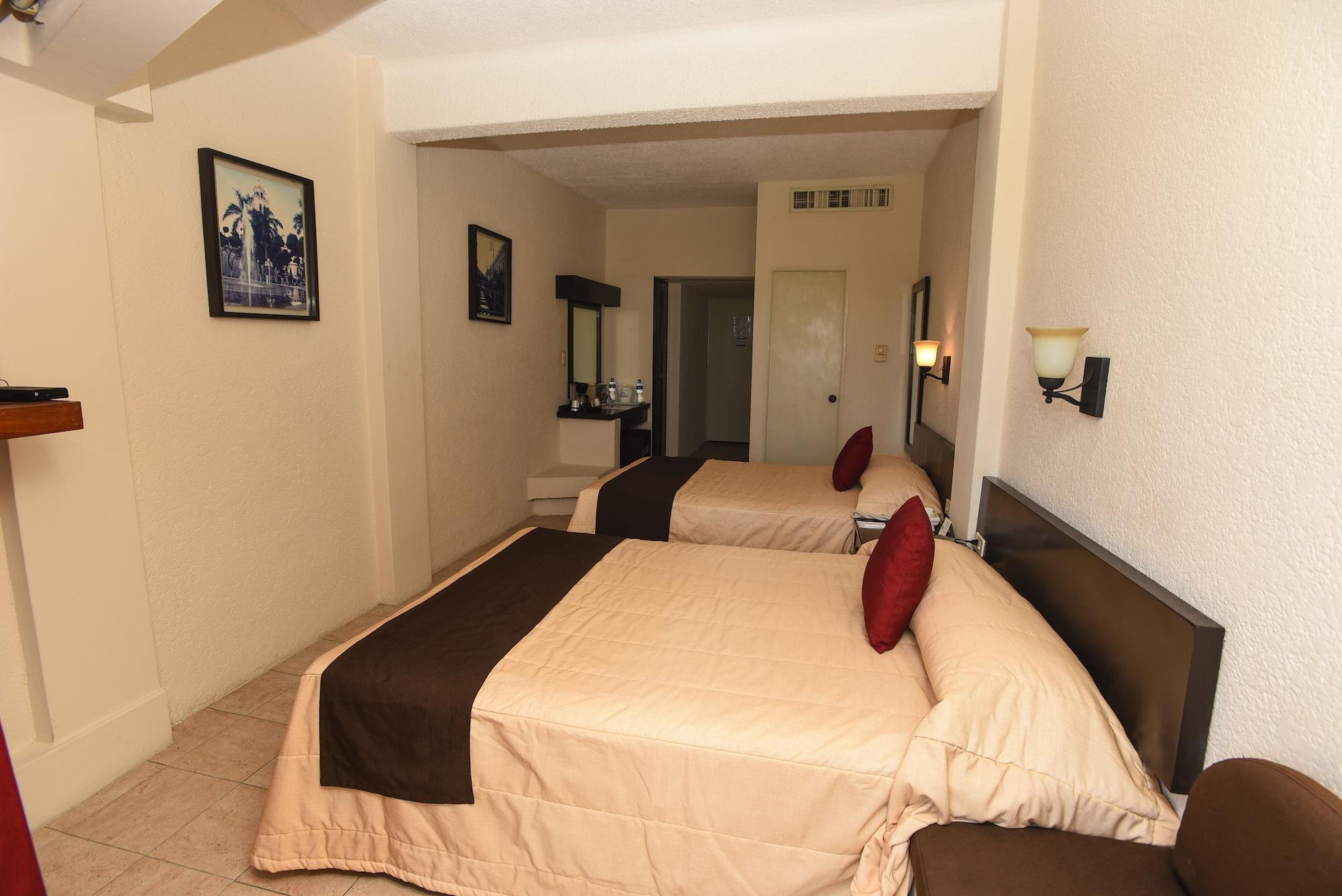 Howard Johnson By Wyndham Veracruz Exterior photo