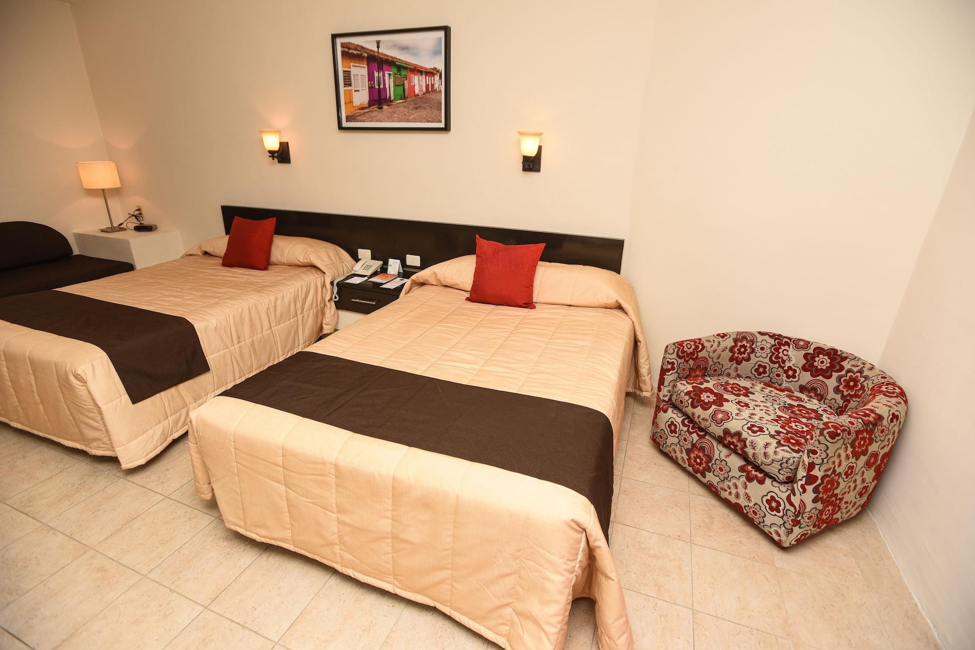Howard Johnson By Wyndham Veracruz Exterior photo
