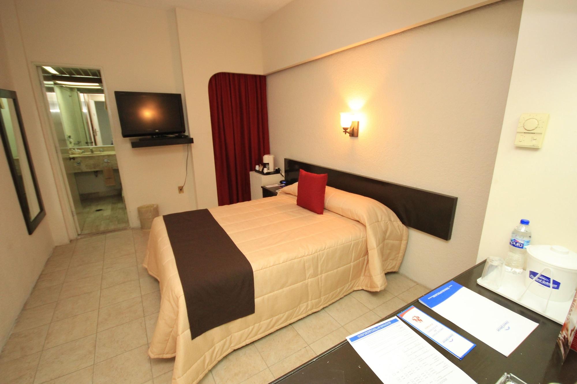 Howard Johnson By Wyndham Veracruz Exterior photo