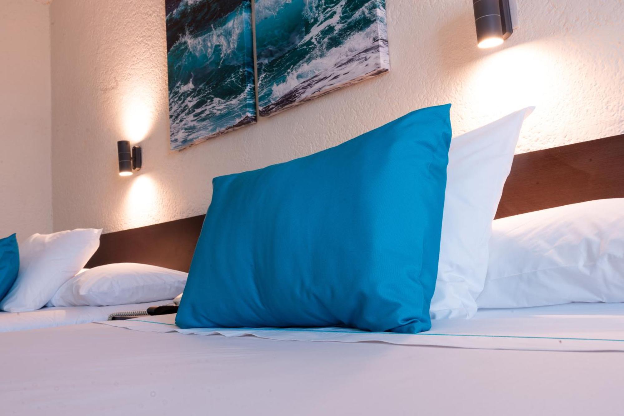 Howard Johnson By Wyndham Veracruz Exterior photo