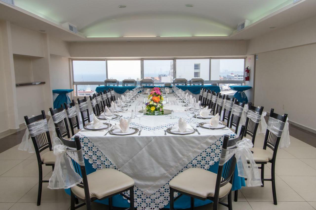 Howard Johnson By Wyndham Veracruz Exterior photo